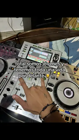 Siempre Positivos ⚡️🪬🦾 #virals #guaracha #tik_tok #paratii #videoviral 