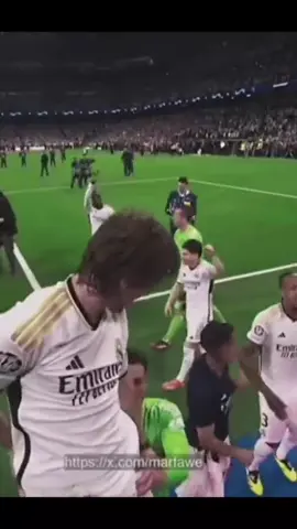 Yor sa ben équipe dima dozé🥱||#footballtiktok #viralditiktok #REALMADRID #viralditiktok #football @𝐋𝐸_𝐌𝐸𝐑𝐸𝐍𝐺𝐔𝐸🤍🥇 @✪𝐒𝐀𝐌𝐙𝐎☆𝐌𝐄𝐑𝐈𝐍𝐆𝐔𝐄⚪ 