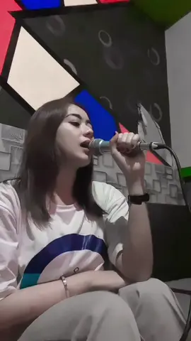 asal ga hati yg patah😕