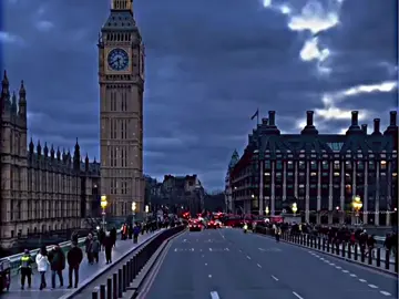London lifestyle 🌆 #london #londonlife #uk #fyp #foryou #viral 