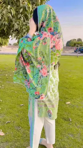 mujhy apne usul itne azeez ha k  me hazar bar apne Dil par pawo rak sakti hu🙄 #lakkimarwat 