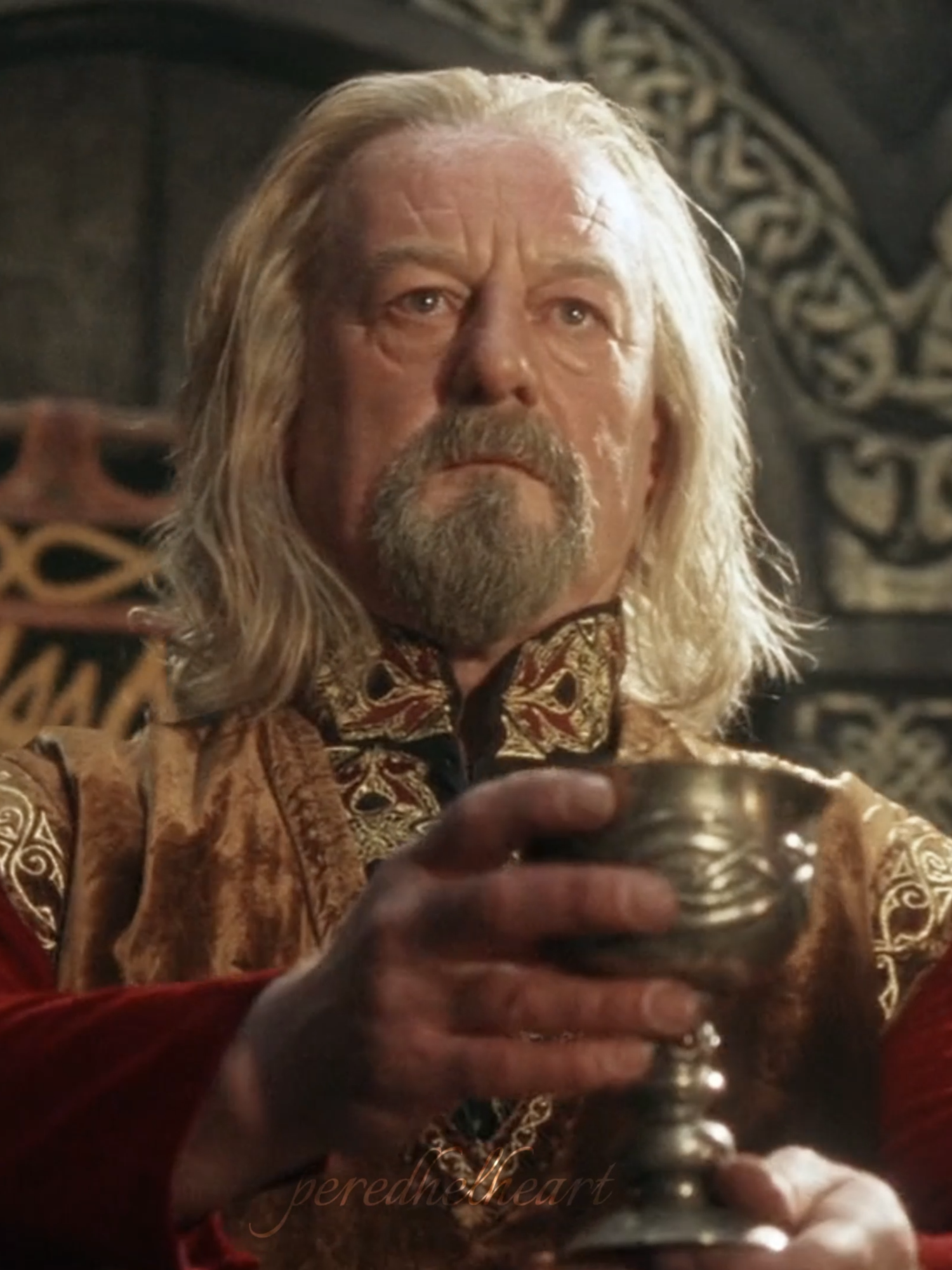 the beauty of the lord of the rings  #lordoftherings #lotredit #tolkien #thelordoftherings #medievalfantasy #filmedit #fellowshipofthering #thetwotowers #returnoftheking #middleearth