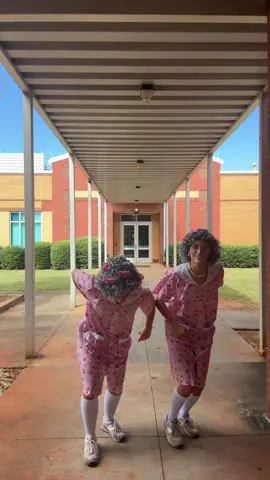 Granny’s bustin it down @fran💌 