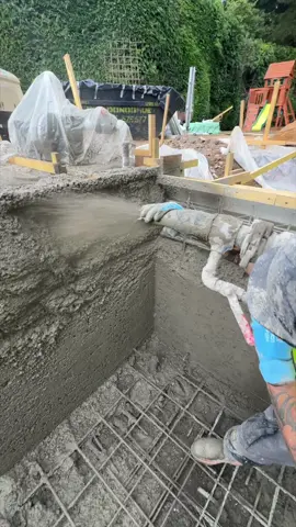 Sprayed Concrete: The Smarter Way to Build Pools! Progress on site is always rewarding, but sprayed concrete adds something extra. 👀 The spray itself is smooth, the layers seamless, and the transformation happens fast. A strong structure, a clean finish, and a luxury pool that’s ready to take shape. 🔥💪🏻 #ApexSprayedConcrete #sprayedconcrete #ConcreteInAction #FastBuilds #CustomBuilds #PoolConstruction #ModernPool #BuildingExcellence #PrecisionWork #EliteCraftsmanship #ConstructionExperts #concretesolutions #DurableConstruction