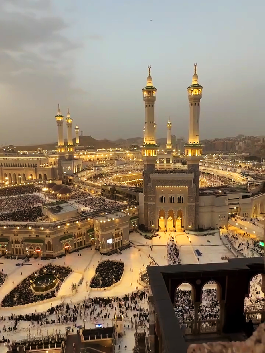 Assalamualaika Ya🥰🫀🌸🎧 . .  #nasheed #darkedit #aestheticvideos #islamiccontent #islamicstatus 