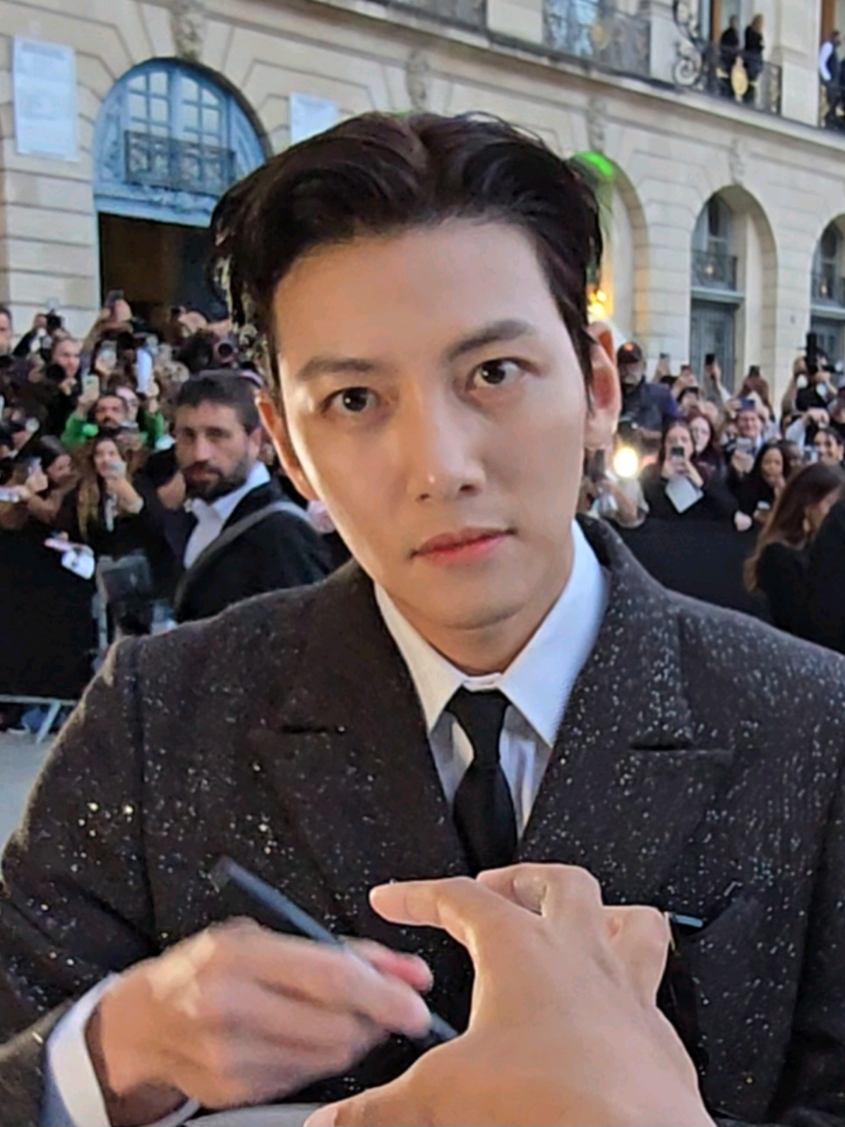 Ji Chang Wook (@actor.jichangwook ) at Tom Ford Fashion Show SS26 (Place Vendôme, Paris) #JiChangWook #지창욱 #KDrama #TomFord #ParisFashionWeek
