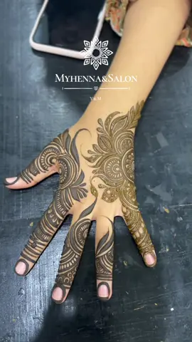 Available everyday on walk in basis and booking. You’re welcome 😍 #henna #hennanairobi #viraltiktok #fyi #salon 