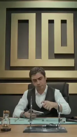 Bende sizinle bir oyun oynuycam..#kurtlarvadisi #polat #polatalemdarkurtlarvadisi 