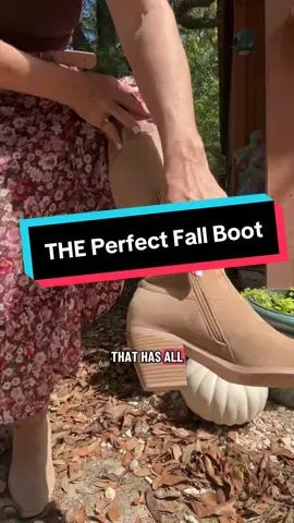 THE perfect fall boots! @wetkissshoes #TikTokShopfalldealsforyou #Fallfreshness #tiktokshopcreatorpicks #fallboots #bootsforwomen 