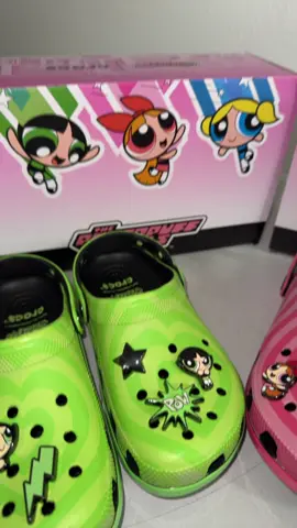 So pretty 😍🩷💚🩵#fyp #halloween #powerpuffsgirls #crocs #girlythings 