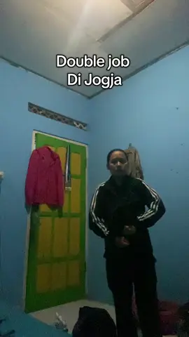 Mengejar umr jakarta di jogja wkwk