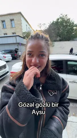 Bir qız və həyatından bir hissə #nailkemerliyoutube 