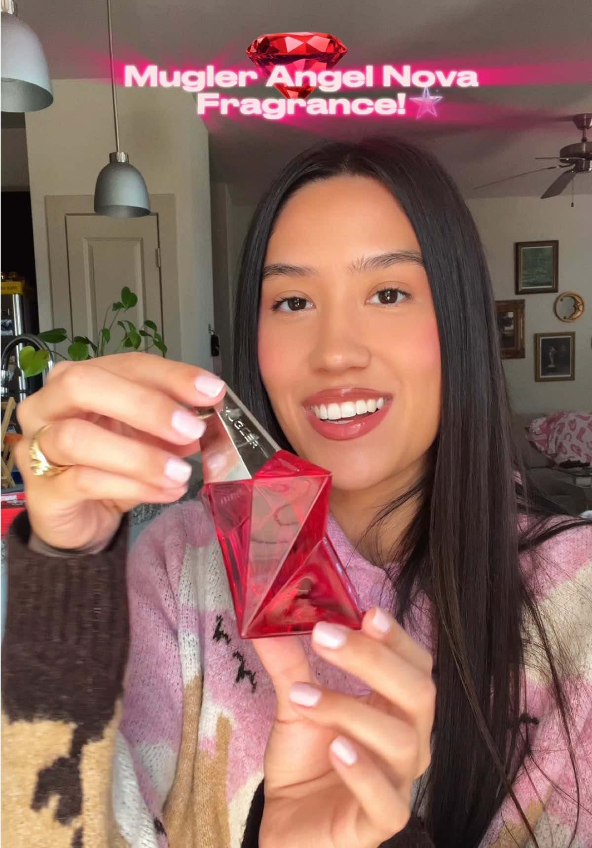 The @Mugler Angel Nova fragrance ⭐️🤩😻✨ this packaging is top tier 🧚‍♀️ #angelnova #giftedbymugler #muglerfragrances #angelnovabymugler #prunboxing 