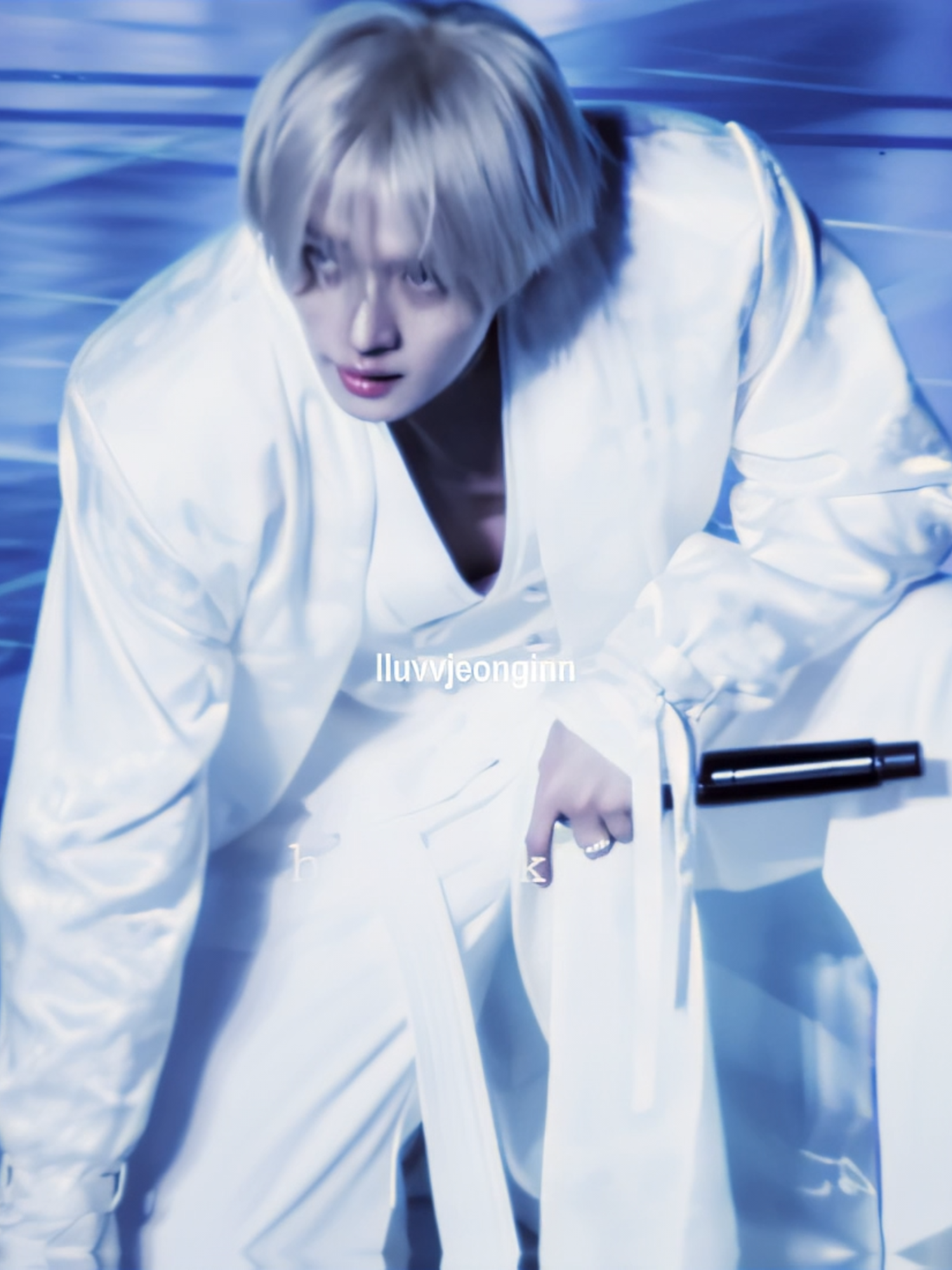 blonde lee know will be the death of me #leeknow #leeknowedit #𝙫𝟯𝙣𝙪𝙨𝙜𝙧𝙥 #kpop #straykids #skzedit #skz #straykidsedit #edit #aftereffectsedits #viral #fyppp #foryou #foryoupagе #xyzcba