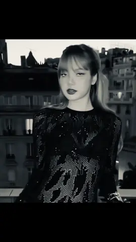 جميله#ليليز #lisablackpink #lisa 