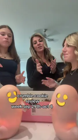 @Crumbl #fyp#fyppppppppppppppppppppppp#crumblcookie#blowthisup 