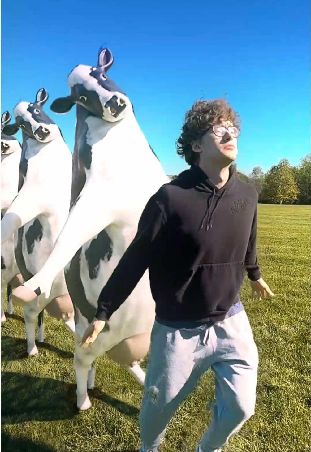 FIRST OF THE MONTH COWS⁉️#firstofthemonth #october #fyp @Michael 