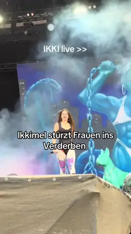 Aufwachen!  #ikkimel #zeitaufzuwachen #wachtauf #deutschland #feminismus #weiblichkeit 