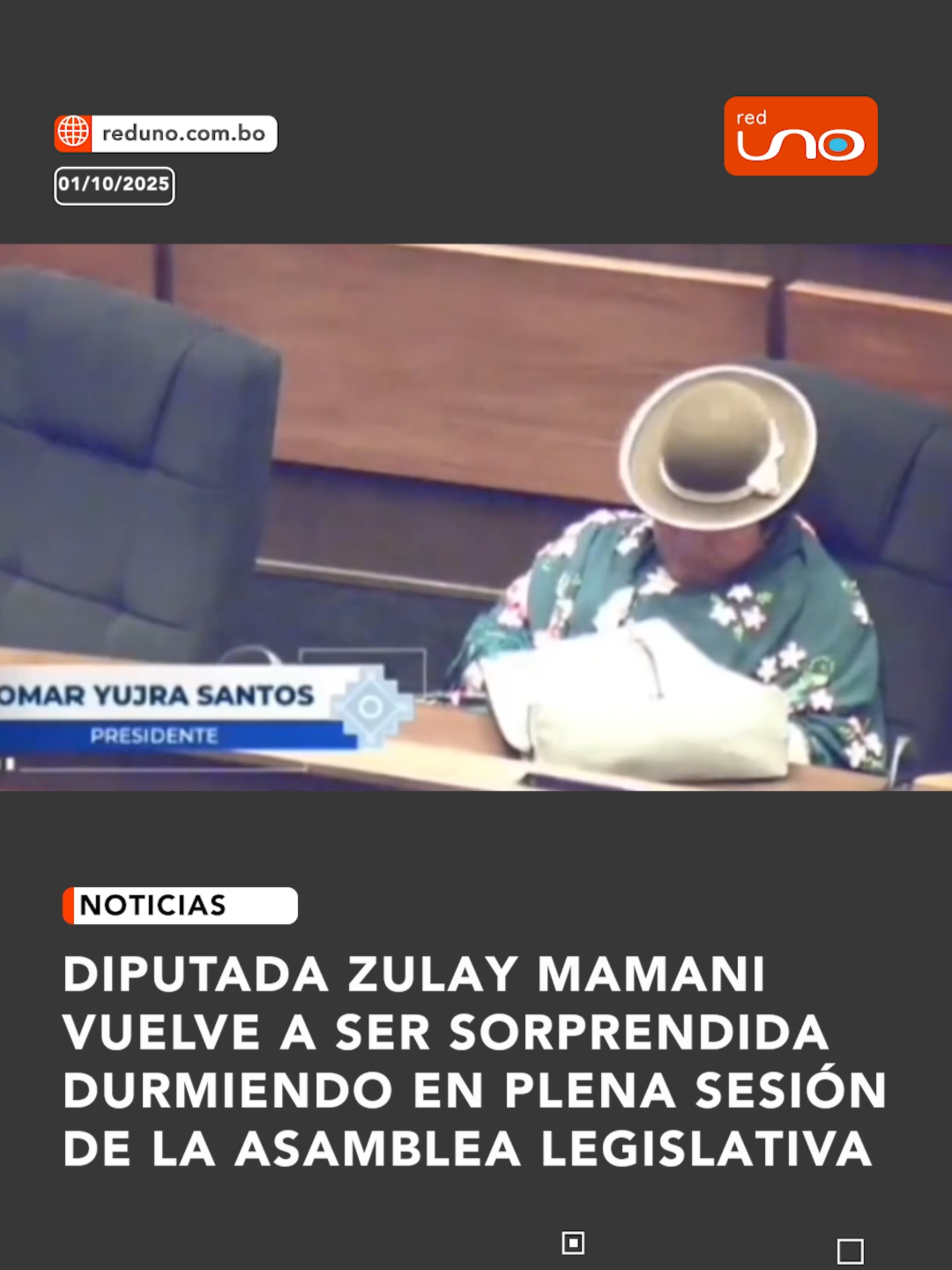 #LaPaz  | La diputada Zulay Mamani fue nuevamente captada durmiendo durante una sesión de la Asamblea Legislativa. No es la primera vez: en julio protagonizó un episodio similar justo cuando debía intervenir. ▶️ Más información en: www.reduno.com.bo #RedUno #RedUnoDigital #Notivisión #Viral #Noticias #Bolivia