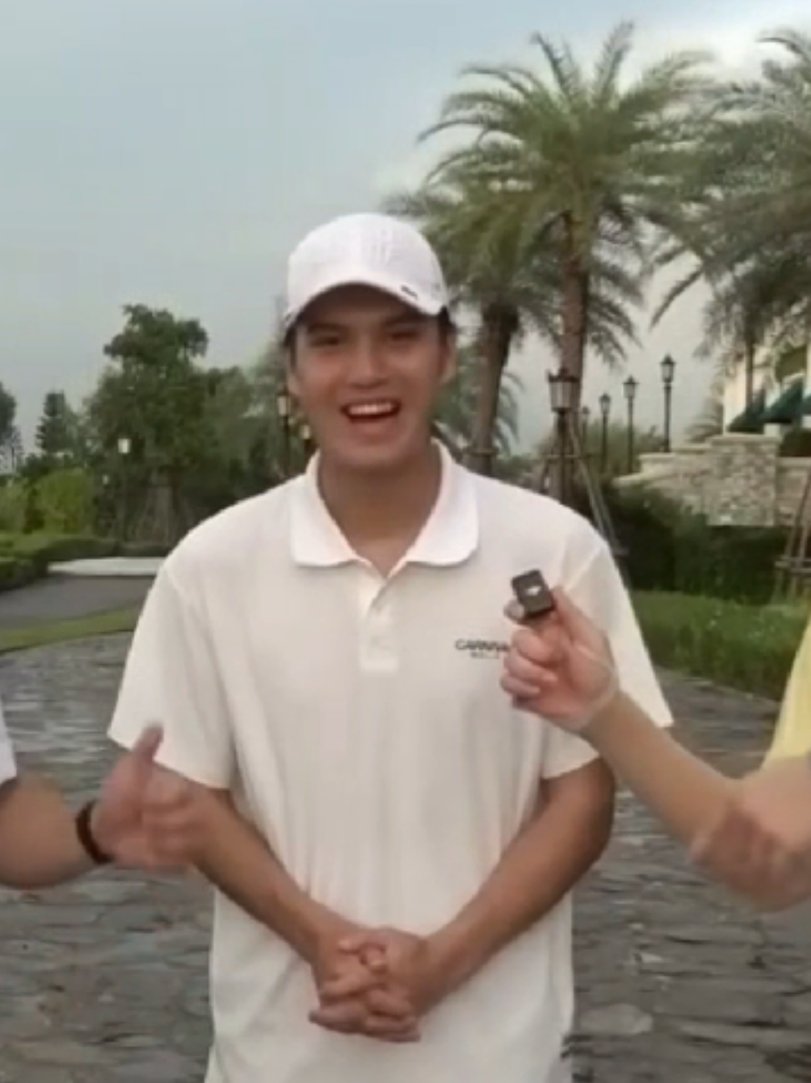 🏀 : ก็เป็นนักแสดงอยู่ GMM TV ครับ ก็มีซีรี​ส์​ออกมาเรื่อยเรื่อย 🥺 (((รอติดตามเลยครับ))) #marcnatarit #marcmc #tao_stp #ติดกอล์ฟ 