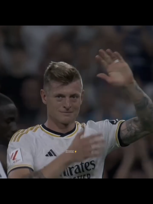 RETIRO DE TONI KROOS #TONI #kroos #retiro #despedida #realmadridfans #leyendas 