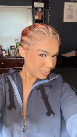 changing my hair according to the seasons 🍁  #fingerwaves #pixiecutblackwomen #hairinspo #shorthairstyles #fallhair 