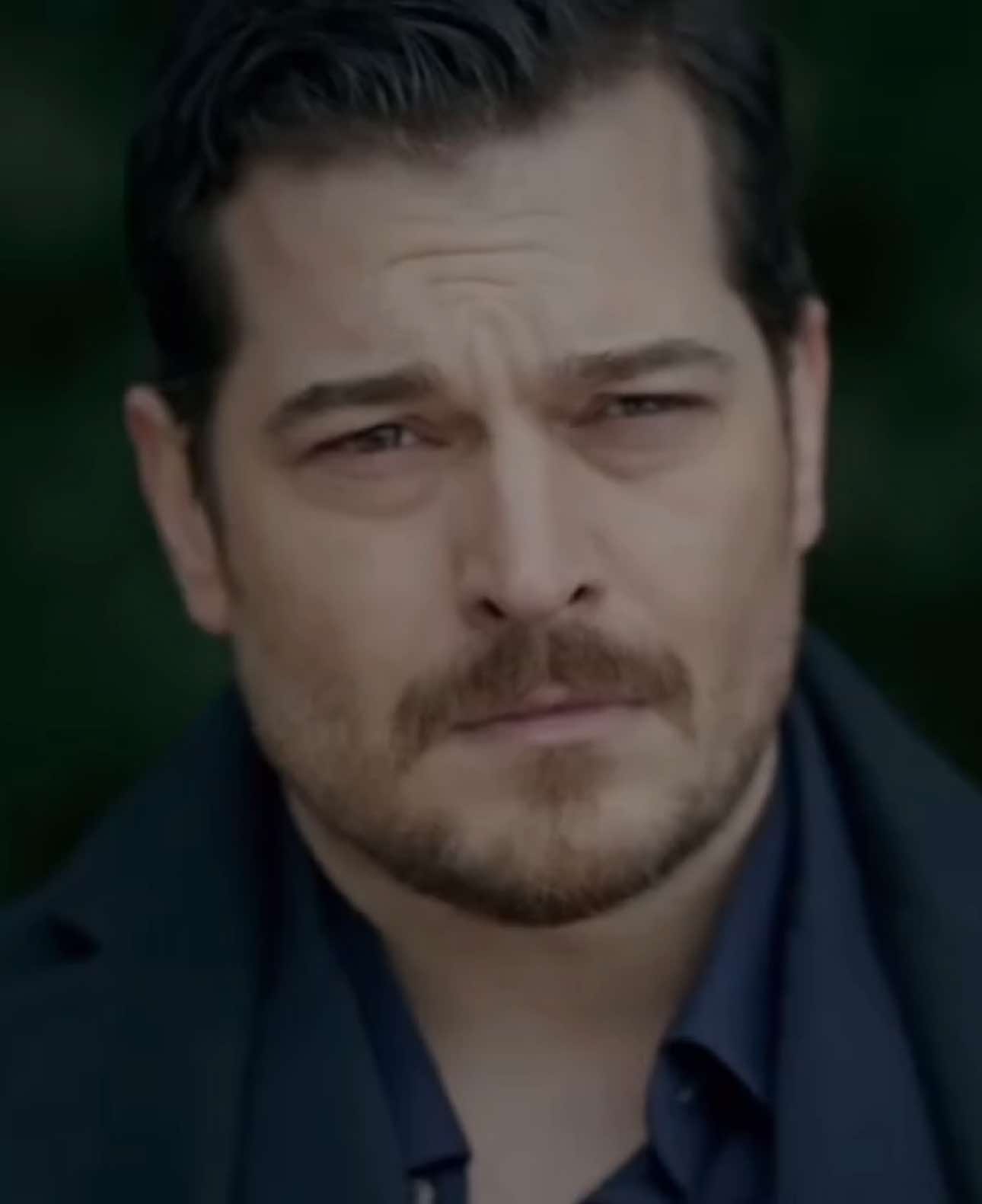 Hiç bi zaman unutmadi… #eşrefrüya #çağatayulusoy #keşfetteyizz #duygusalvideolar #eşreftek 
