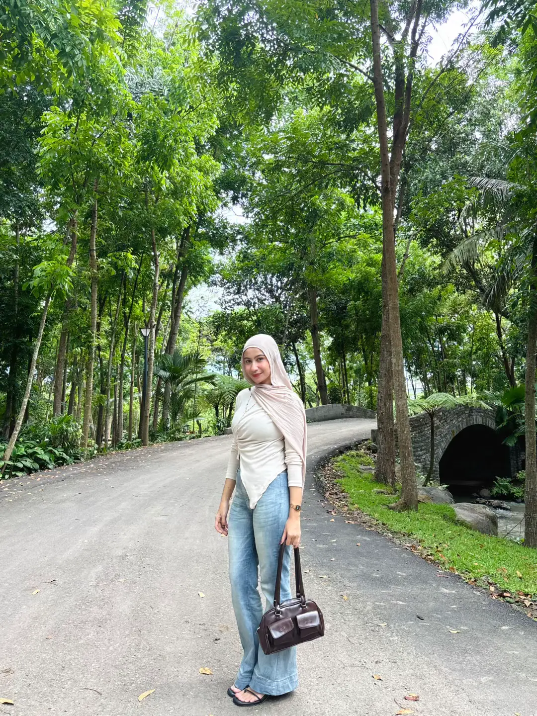 Umur segini tu lagi cantik cantiknya ya #lomboktiktok #centilera 