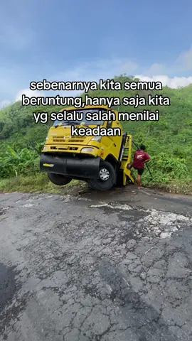 kuat” lee 🤲🥀#fyp #selfloader #fouryou #tulungagung #vickytowingtulungagung 