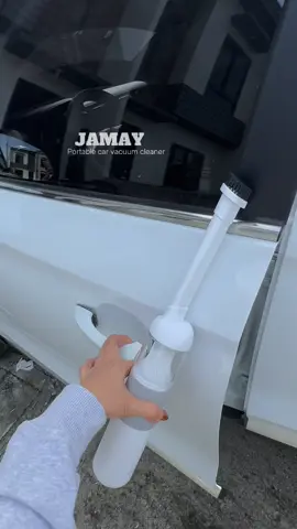 Kahit saan madadala mo kase wireless na sya #carvacuumcleaner #vacuumcleaner 