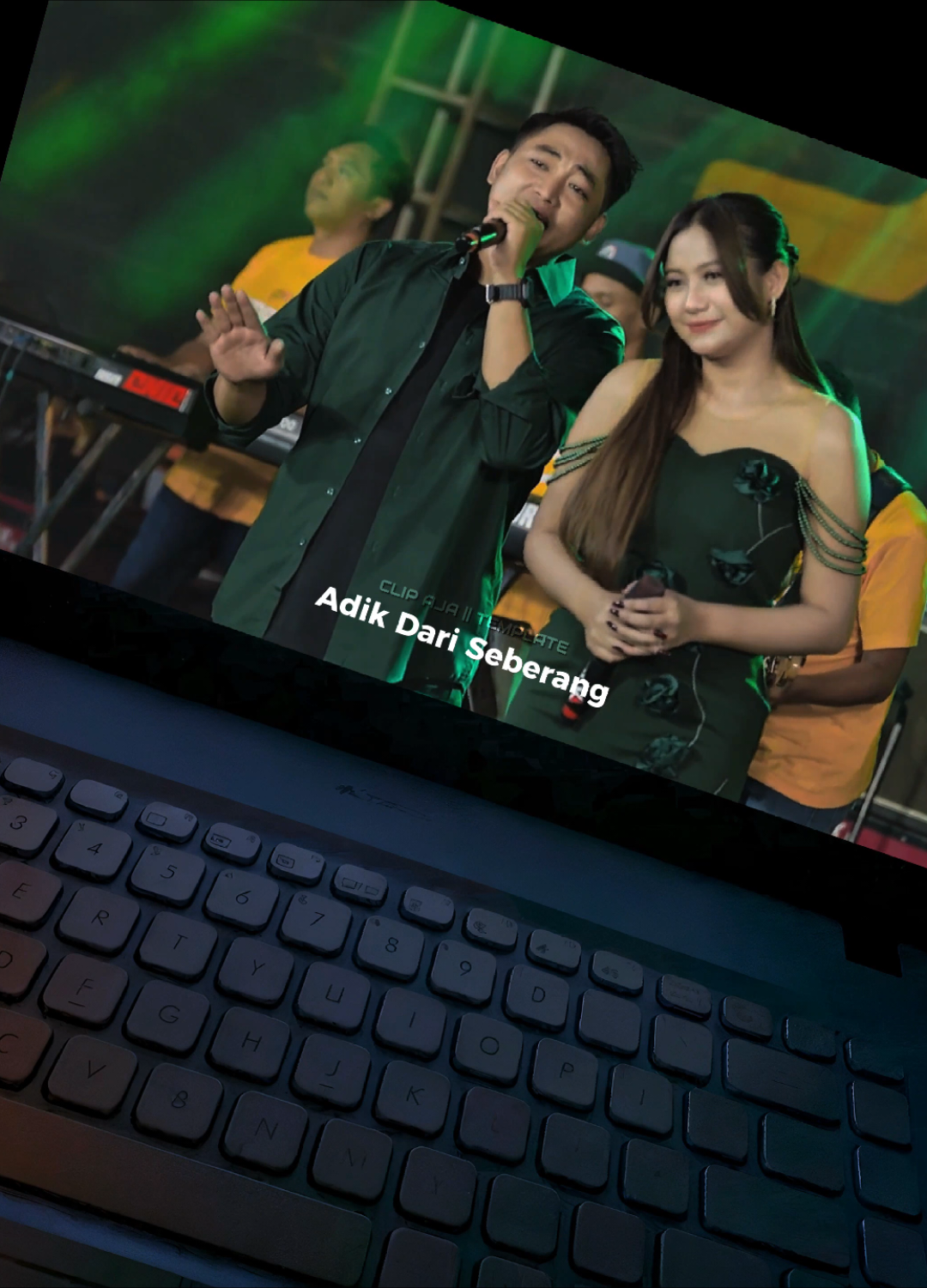 CINTA DARI SEBERANG - Irwan ft. Fira Cantika   kupandang pandang adik @simpatikmusicofficial  #cintadariseberang #irwandacademy2 #firacantika #simpatikmusic #liriklagu 