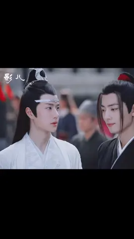 Ánh mắt yêu thương … #xh #xiaozhan #wangyibo #theutamed #hậutrường 