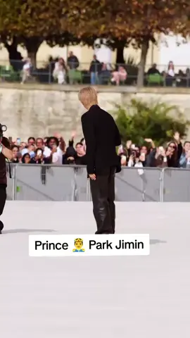ini suami ku dari Korea 🇰🇷 😜🥰 #jimin #JIMINxDIOR #fyp #bts #mybiasjimin 