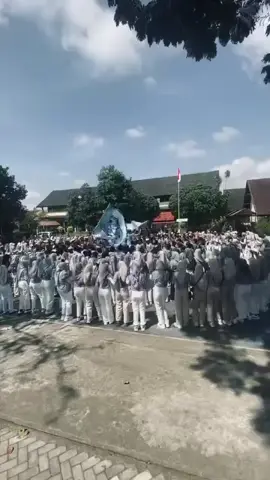 terimakasih suporter Spensamas 67th 🔥🔥🤘🏻 #hut #smpn1masbagik #suporter #foryou #fypシ゚ 