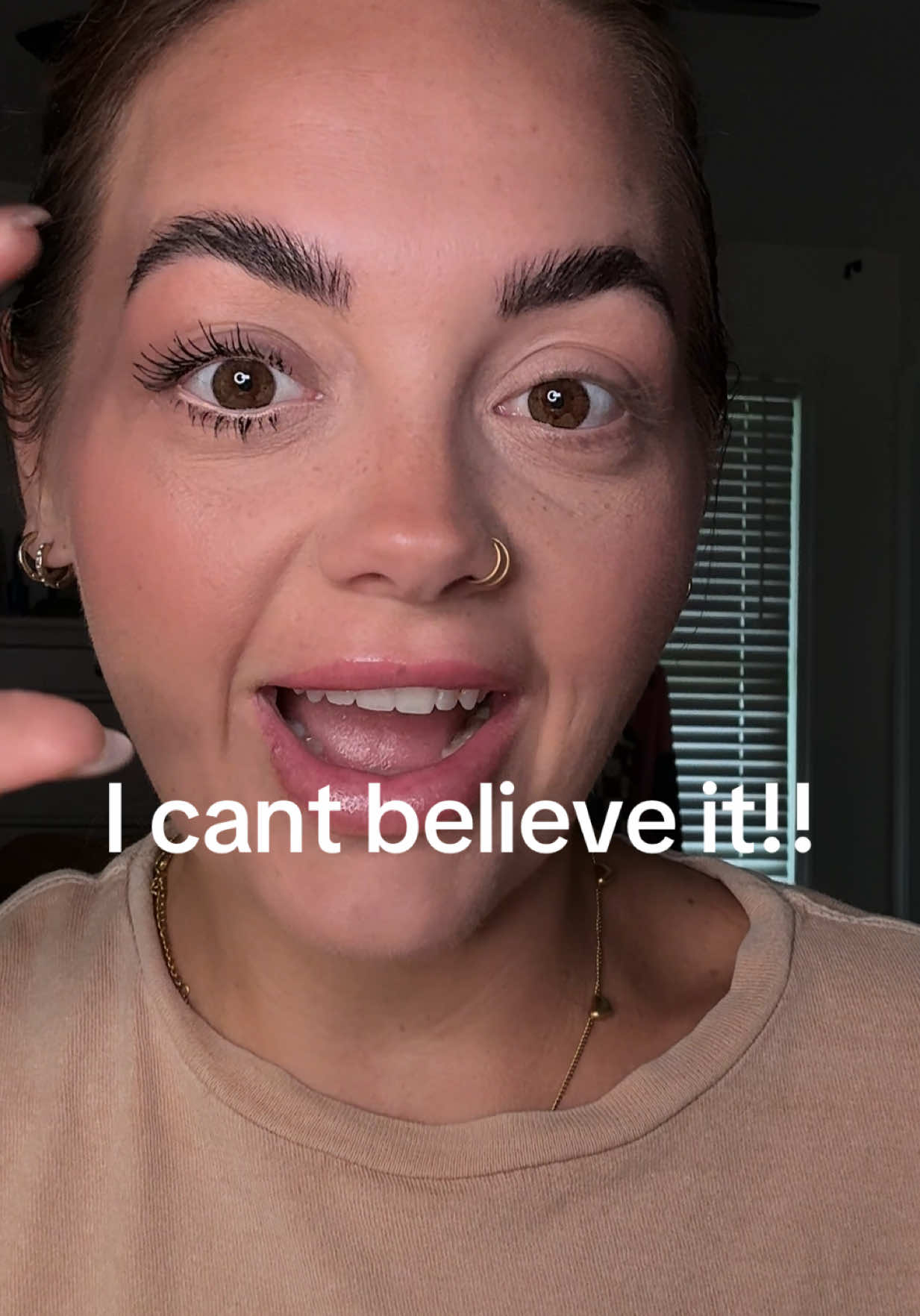 BUY 2 GET 2 with @tarte cosmetics !! Tubing mascara has been my go to when im not wearing lashes!  #makeup #tubingmascara #tartecosmetics 