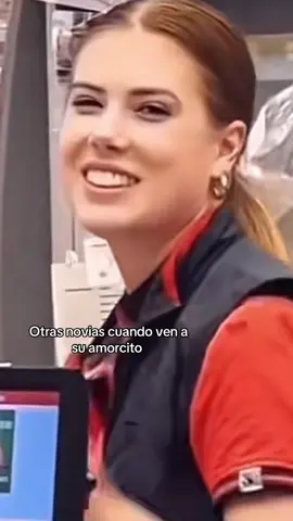 Mentira ella me ama #cosasdenovios #soloeshumor 