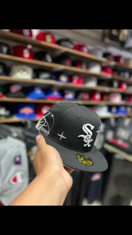 Variedad de gorras New era AA 😮‍💨 Av.rodolfo Landeros 517🫡 Inf.449-195-9380🤩 #gorras #newera #ropa #hombre #elegancia #fy #viral #aguascalientes #envios 