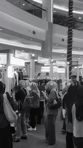 GLAMLOCAL with BSI Back to Warehouse sale!! @glamlocal.id  Jangan sampai ketinggalan promonya, banyak banget best deal menarik dan aku jamin produk incaran kalian ada disini!! 📍Grand Atrium Mall Kota Kasablanka 🗓️ 1-5 Oktober 2025 #glamlocal #LifewithBSI #SemuaJadiMudah #LocalJadiGaya #BanggaInLocal  