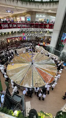 october 2 — free pasta for everyone today!🍝 nasakto pa nasa sm before magduty ahaghahaha #smbaguio #fyp #foryoupage 