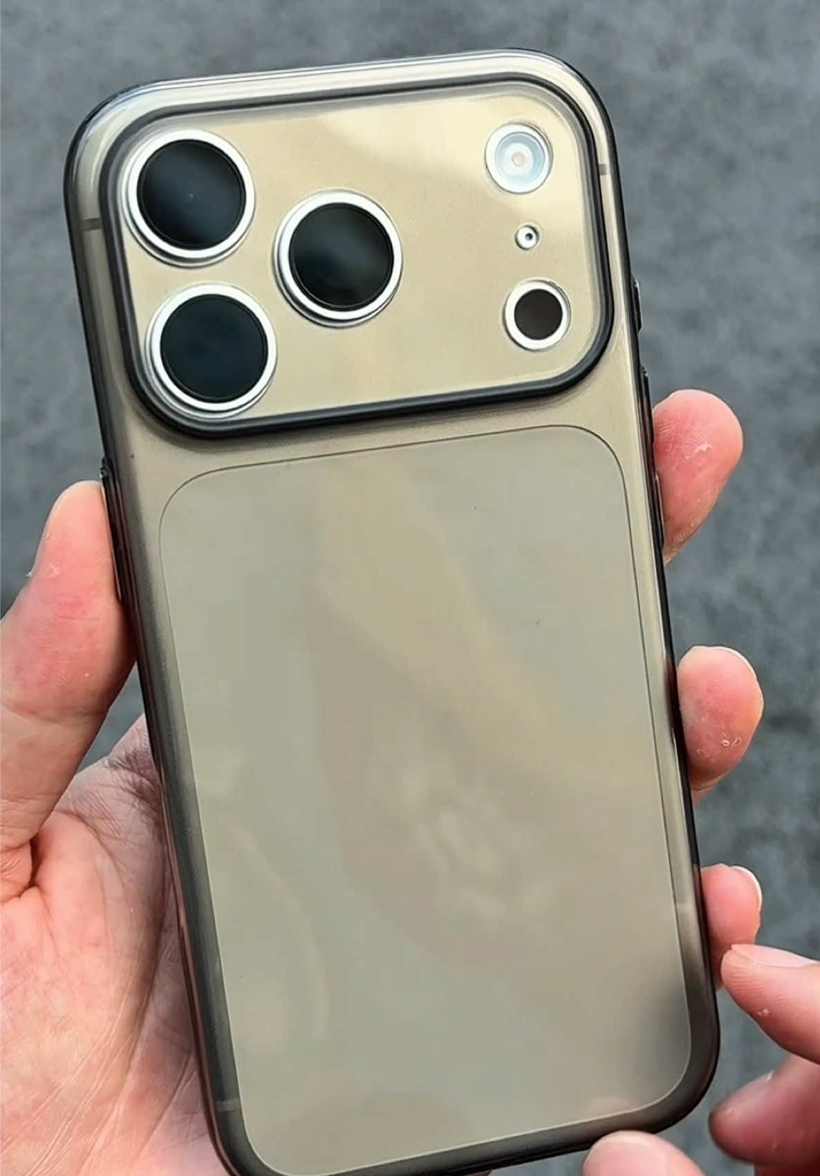 Ốp mỏng đẹp nha #tonycase96 #oplungchongsoc #oplungiphone #oplungsilicon #oplungtrongsuot 
