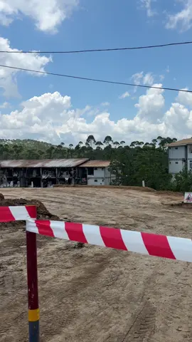 Kondisi terkini Hunian Pekerja Konstruksi (HPK) pasca Kebakaran… 😥😥 #hpk #ikn  