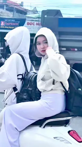 Xem vui xả streess ạ 😂😂