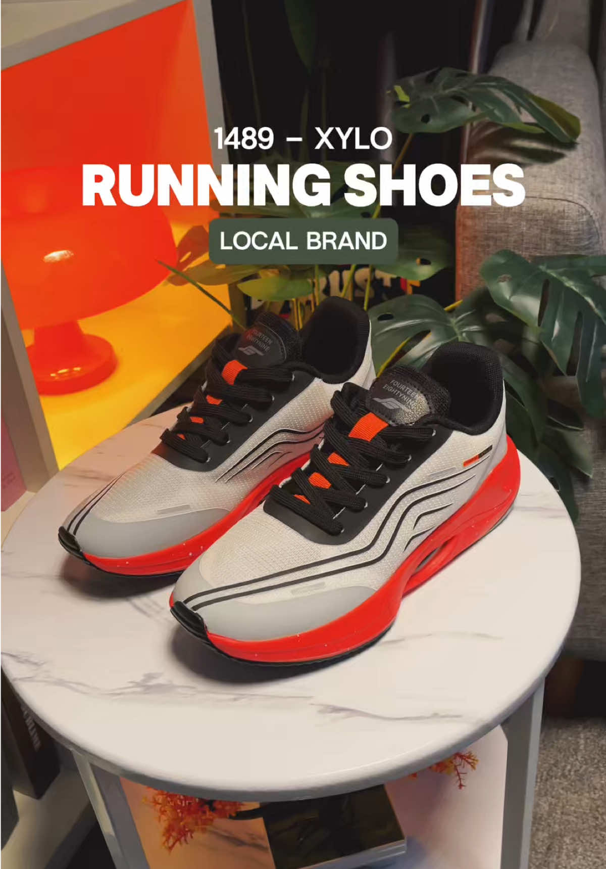 Sepatu running Xylo. Tipe warna - Inferno white. #belilokal #1489 #Running 