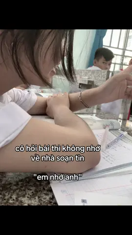 um đi học :))