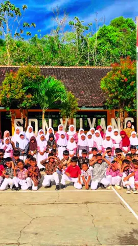 Hari Batik Nasional🌸🌼#capcutvelocity ##fypage#fypage✨🦋ツ♡💖foryoupage❣️ #capcut_editor_17_4k  