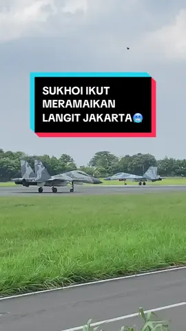 Lama tak terlihat sukhoi akhirnya ikut meramaikan HUT TNI🥶 #tniau #sukhoi #fighterjet #indonesia #foryou 