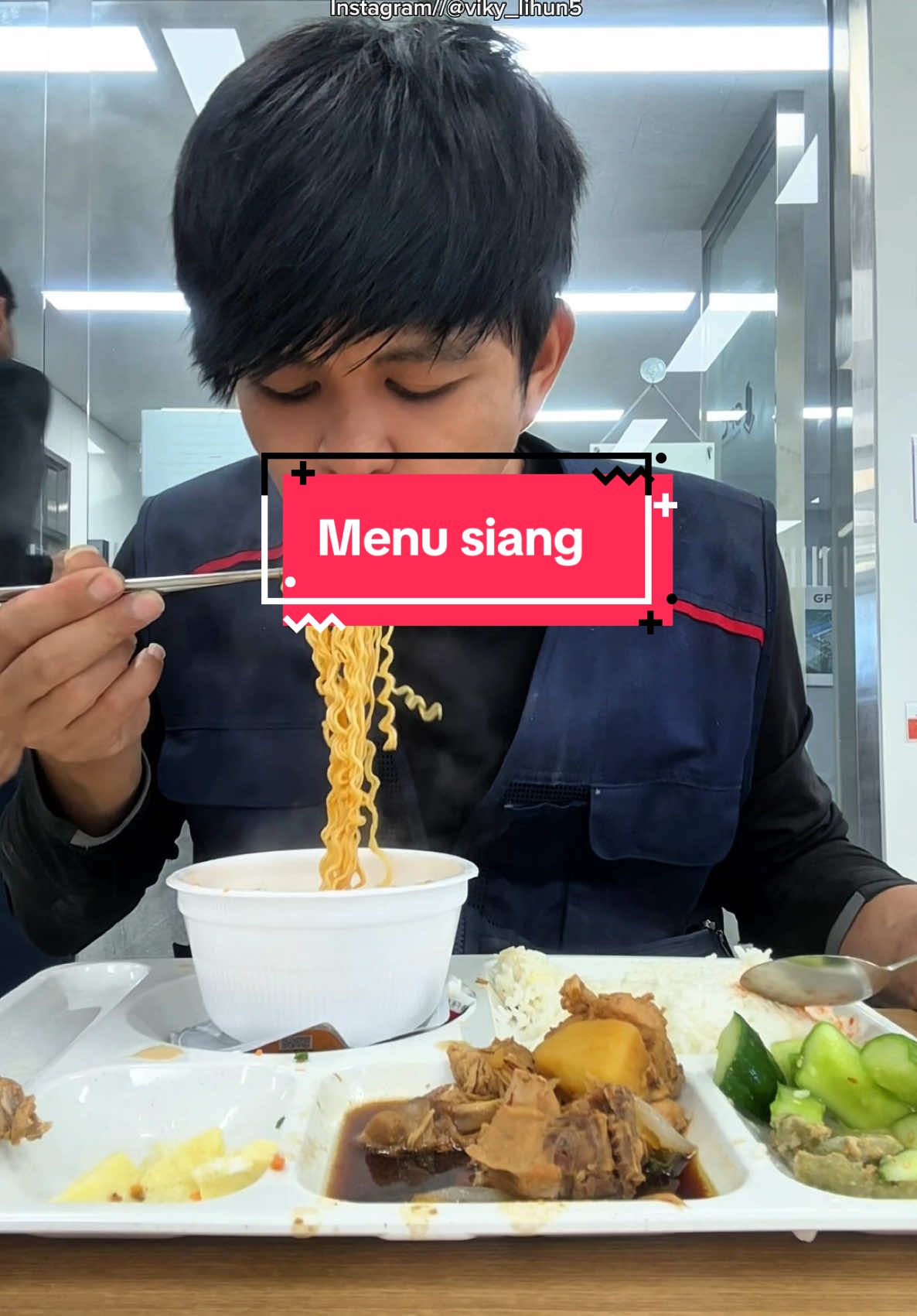 Menu siang kobokan gawe dewek lur🤪#tulleb #ngapak #fyp #vikylihun #tkikorea 