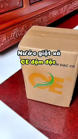 Mới ra mắt dòng nước giặt CE thơm như nuoc hoa mà giá có mấy chục cành, tranh thủ mua liền để hết khuyến mãi nha #nuocgiat #sanphamtienich #nuocgiatce #niariviu🍒 