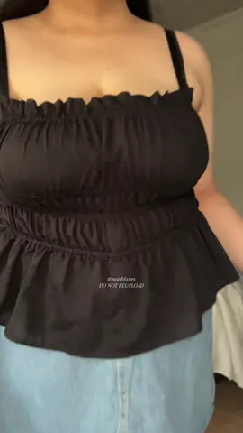 bellora top plus size (L-2XL) version. For reference: 45in bust, 40in waist. #bellora #smockingtop #plussize #plussizetop #plussizefashion 