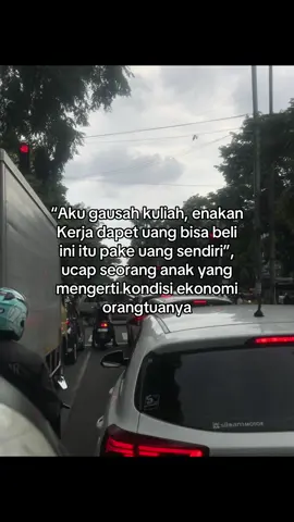 Cita-cita gw pen kuliah tapi gw harus mengubur nya di depan mata gw sendiri, tapi semoga adik-adik gw bisa kuliah. #fyp 